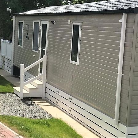 Luxury Holiday Home Sleeps 6 Pet Friendly Сент-Остел Экстерьер фото